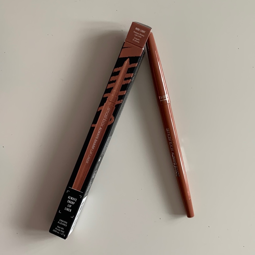 NEW Smashbox lip liner - nude